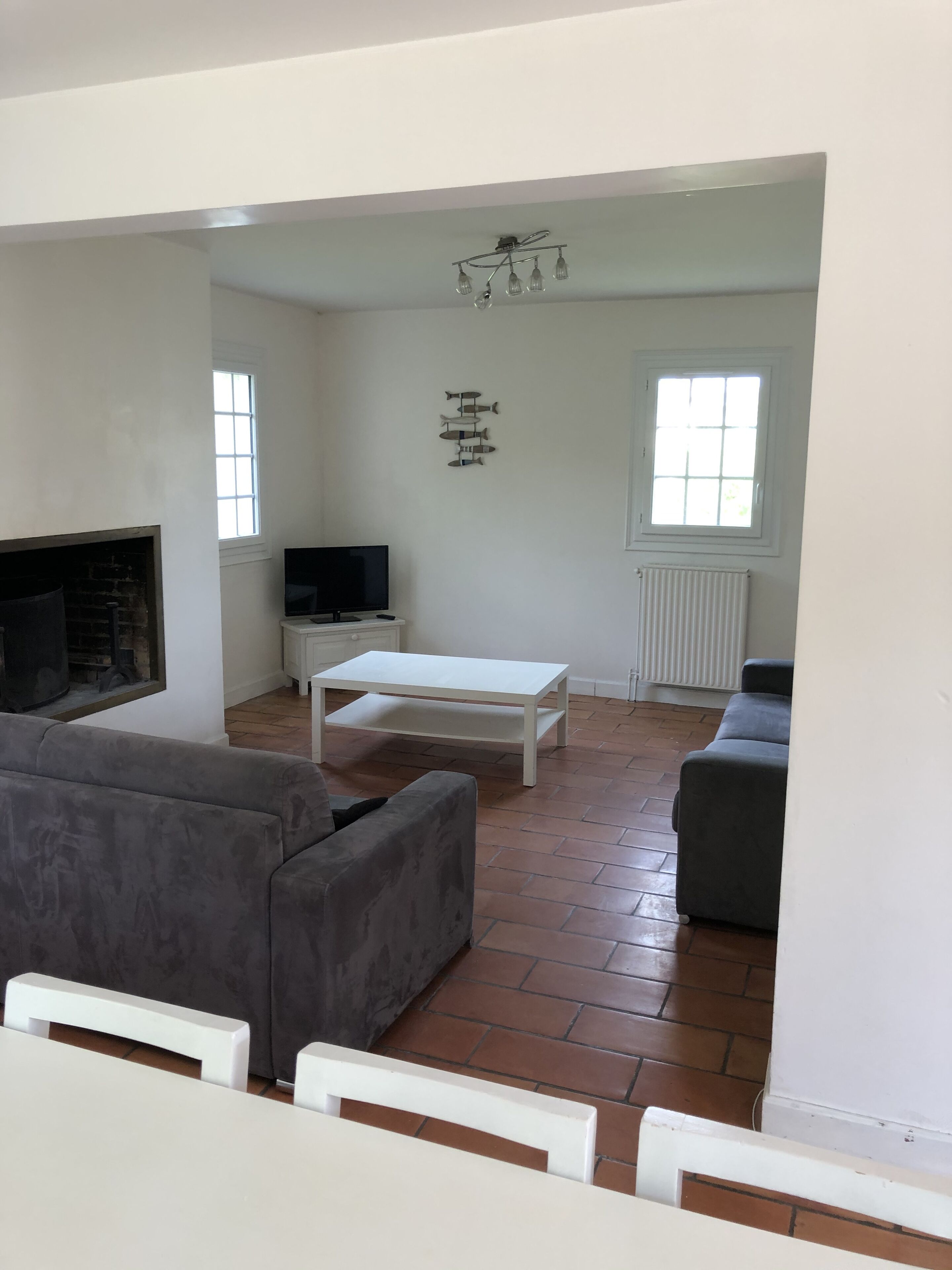 Listed villa with large garden 15 people 300 m from the beach and 200 m from shops