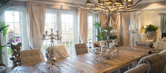 Full Size Snooker Table, Log Fire, Tesco Delivers -Bliss! 5 bedroom all en-suite