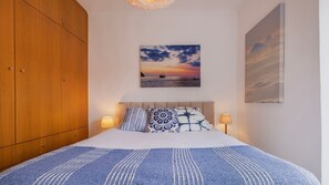 1 Schlafzimmer, Bügeleisen/Bügelbrett, kostenloses WLAN, Bettwäsche
