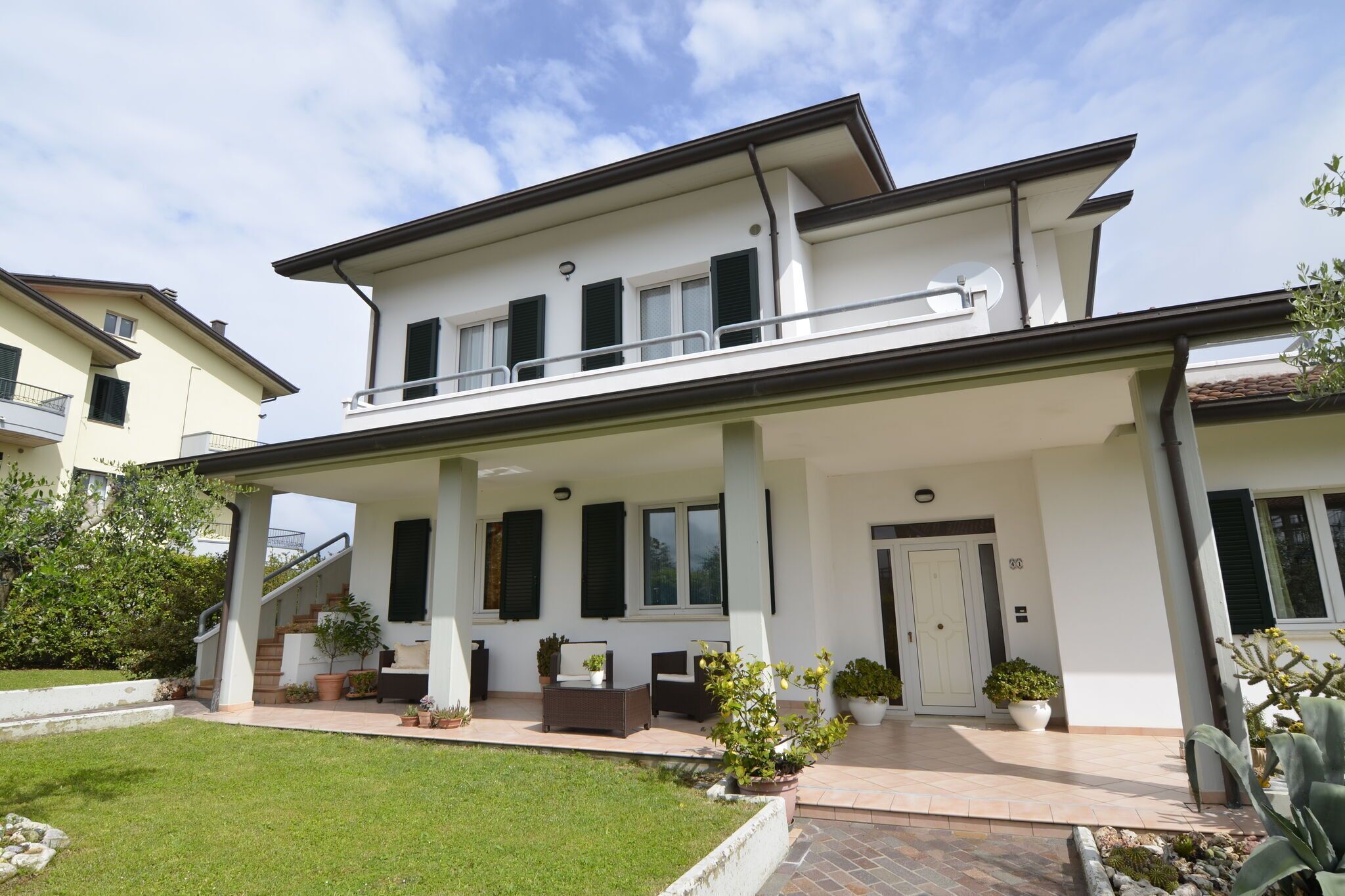 Holiday Home Exterior [summer]