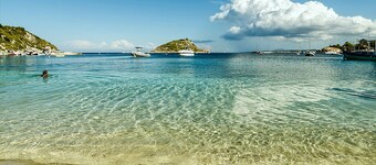 Shipwreck - Navagio house