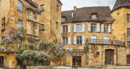 La Truite, de 2 chambres Chalet avec usage exclusif de la piscine, Dordogne