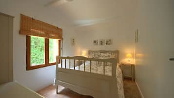 2 Schlafzimmer, Bügeleisen/Bügelbrett, Reisekinderbett, kostenloses WLAN