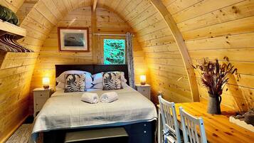 2 chambres, fer et planche Ă repasser, Wi-Fi, draps fournis