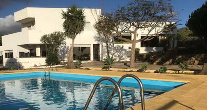 Family villa with private pool, sauna, ping pong and beautiful views of Teneri