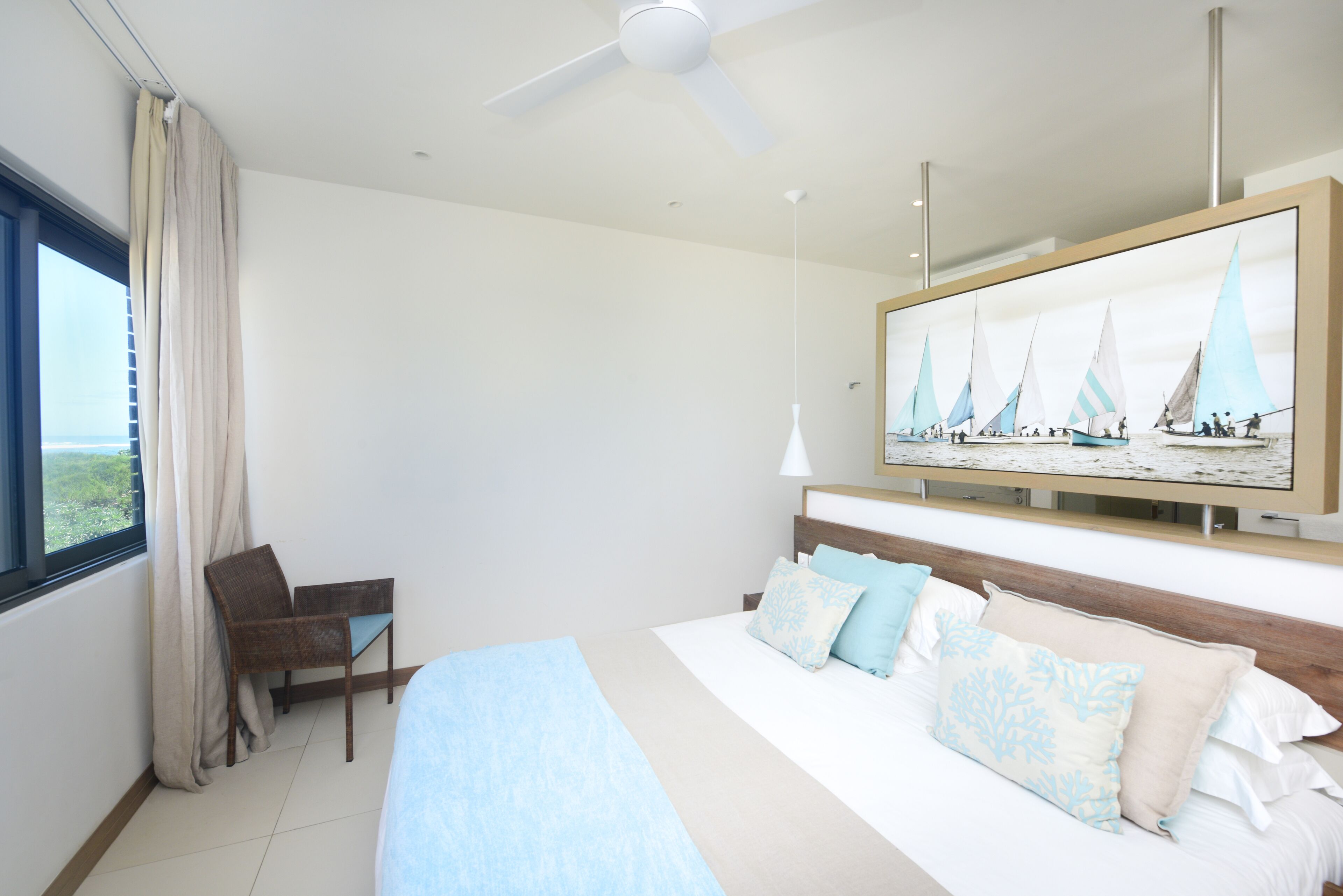 3 bedrooms, iron/ironing board, travel cot, WiFi