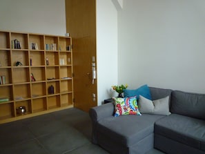 TV, libri