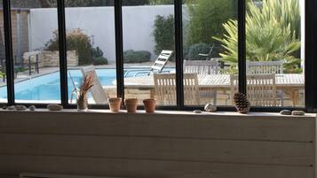 Piscine extérieure, piscine chauffée