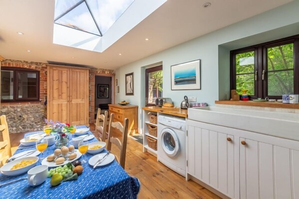 Dining - Apple Tree Barn, Langham, Norfolk (Langham)