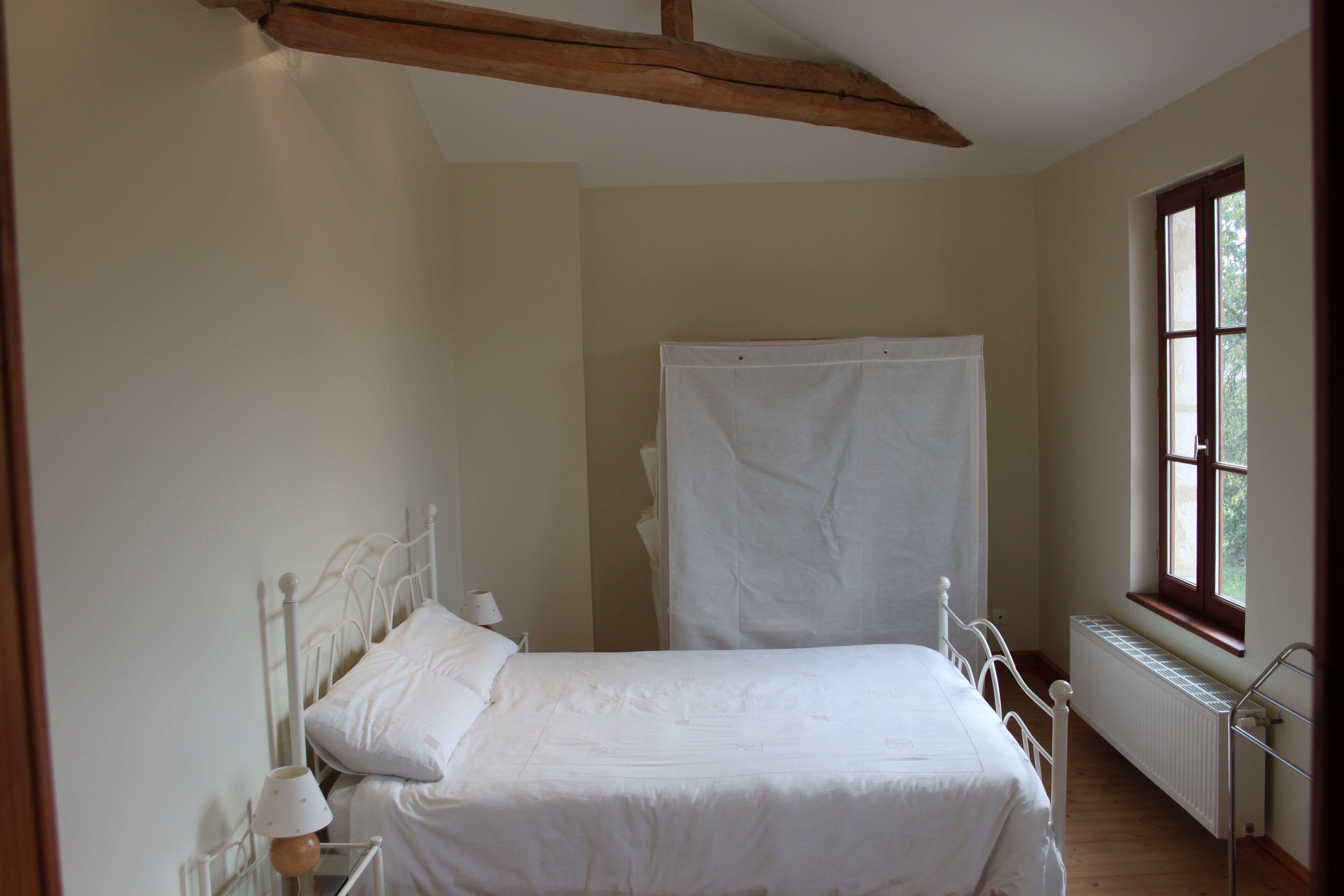 5 slaapkamers, een strijkplank/strijkijzer, gratis wifi, beddengoed