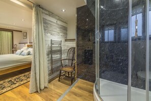 1 bedroom, Internet, bed sheets