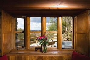 Property grounds - A spacious and luxurious retreat for couples near Great Tew (Chipping Norton)