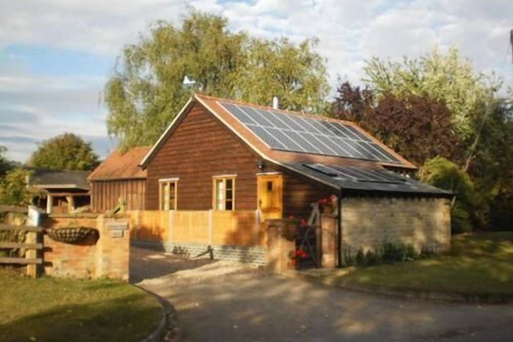 Self Catering Holiday Accomodation In Fulready, South Warwickshire, England