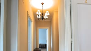 Unclassified image, 4 of 35, button - 6 bedrooms, 3 bathrooms, 1 kitchen, 1 dining room, 5 minutes walk to the Vatican (Roma)