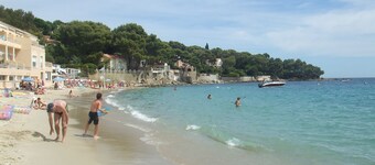 Appartement 3 chambres avec balcon triple vitrage et vue sur la mer à 2 minutes de la plage