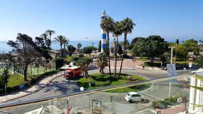Property grounds - 1st line luxury apartment with stunning sea view (Torre del Mar)