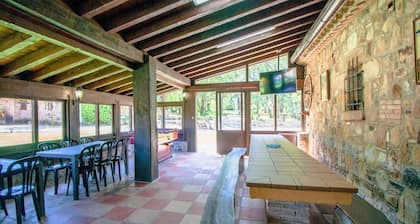 Large 10 A/C Bedrms Mansion in Spain| near Barcelona &15min beaches|Private pool