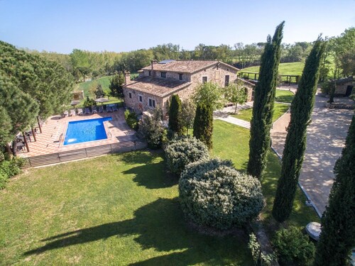 Große Villa in der Nähe von Stränden & Barcelona, Großer Pool, Spielzimmer