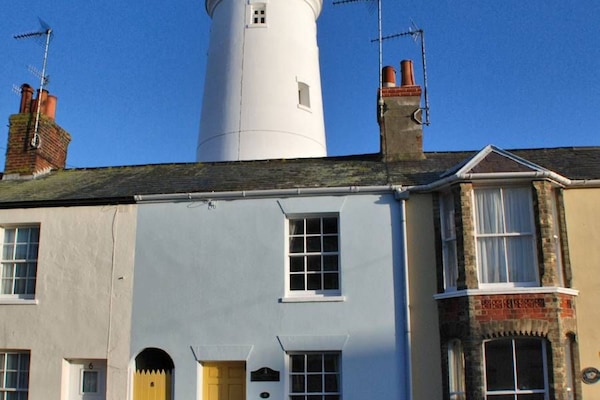 Lighthouse View Cottage (the blue one!)
