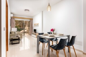 Dining - 3B-Apartments Las Palmeras (4 + 1 pax) (Puerto de Mogán)