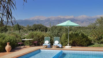 Alberca al aire libre