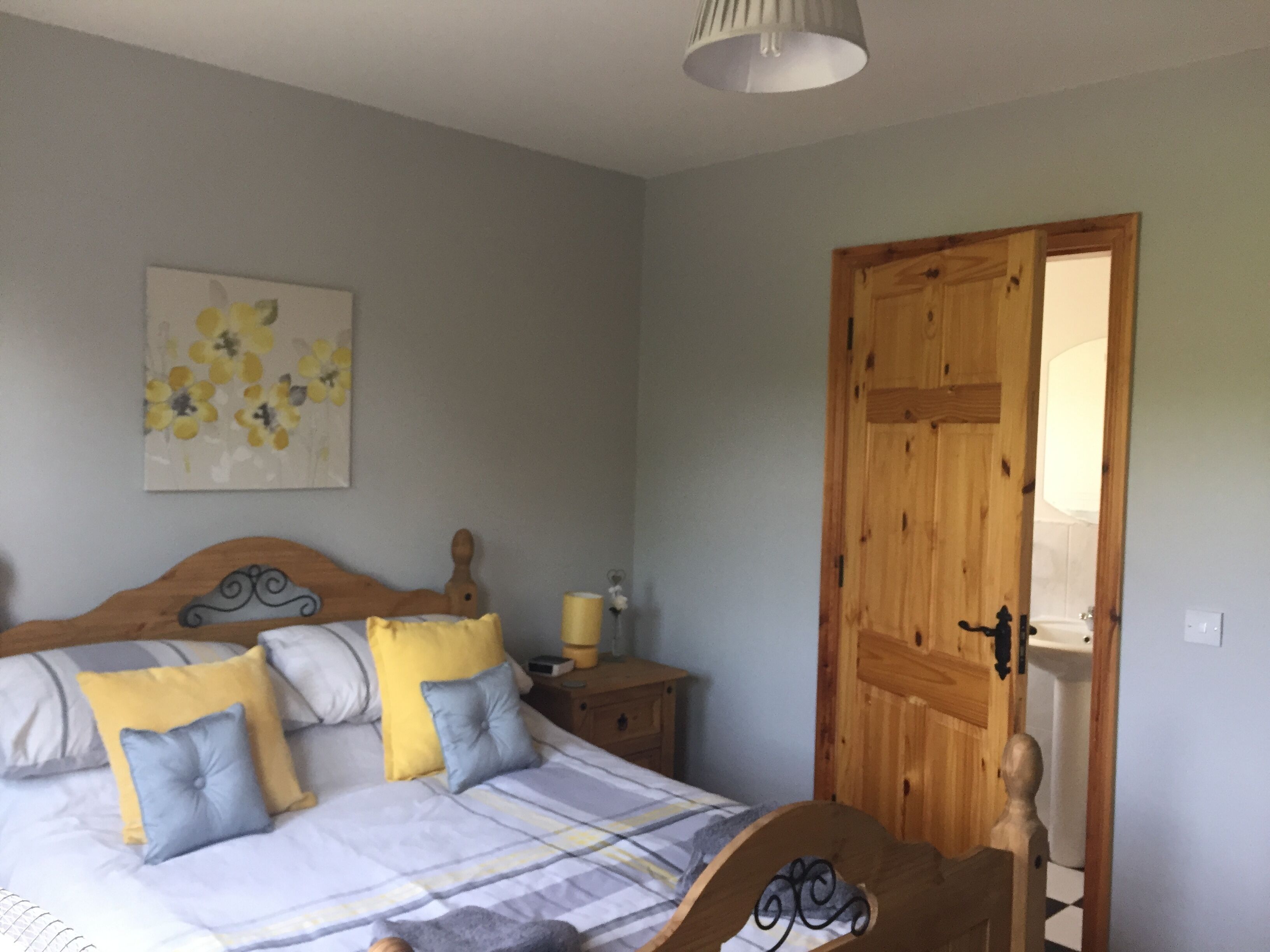 Malin, Donegal - 4 Double Bedroomed Modern Family Home in beautiful Inishowen.