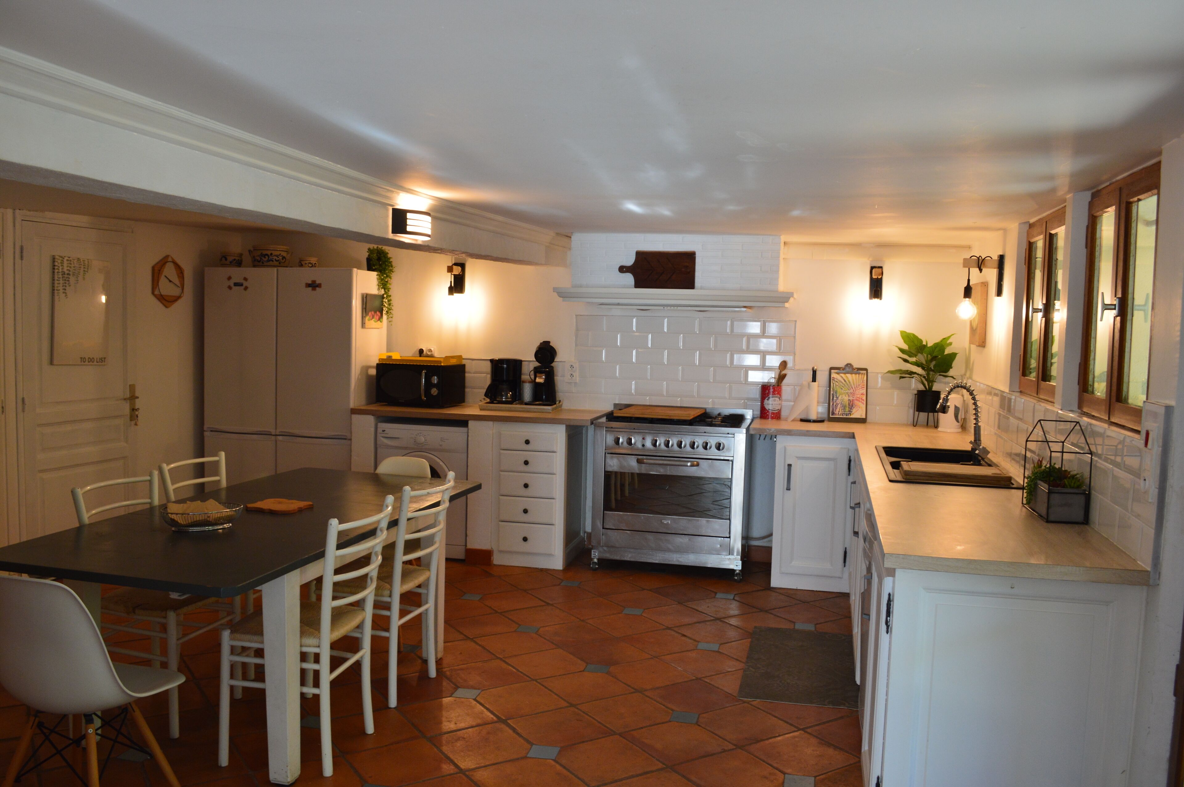 Gite: The House "next to the Bridge"... of the Gard - Pool & River