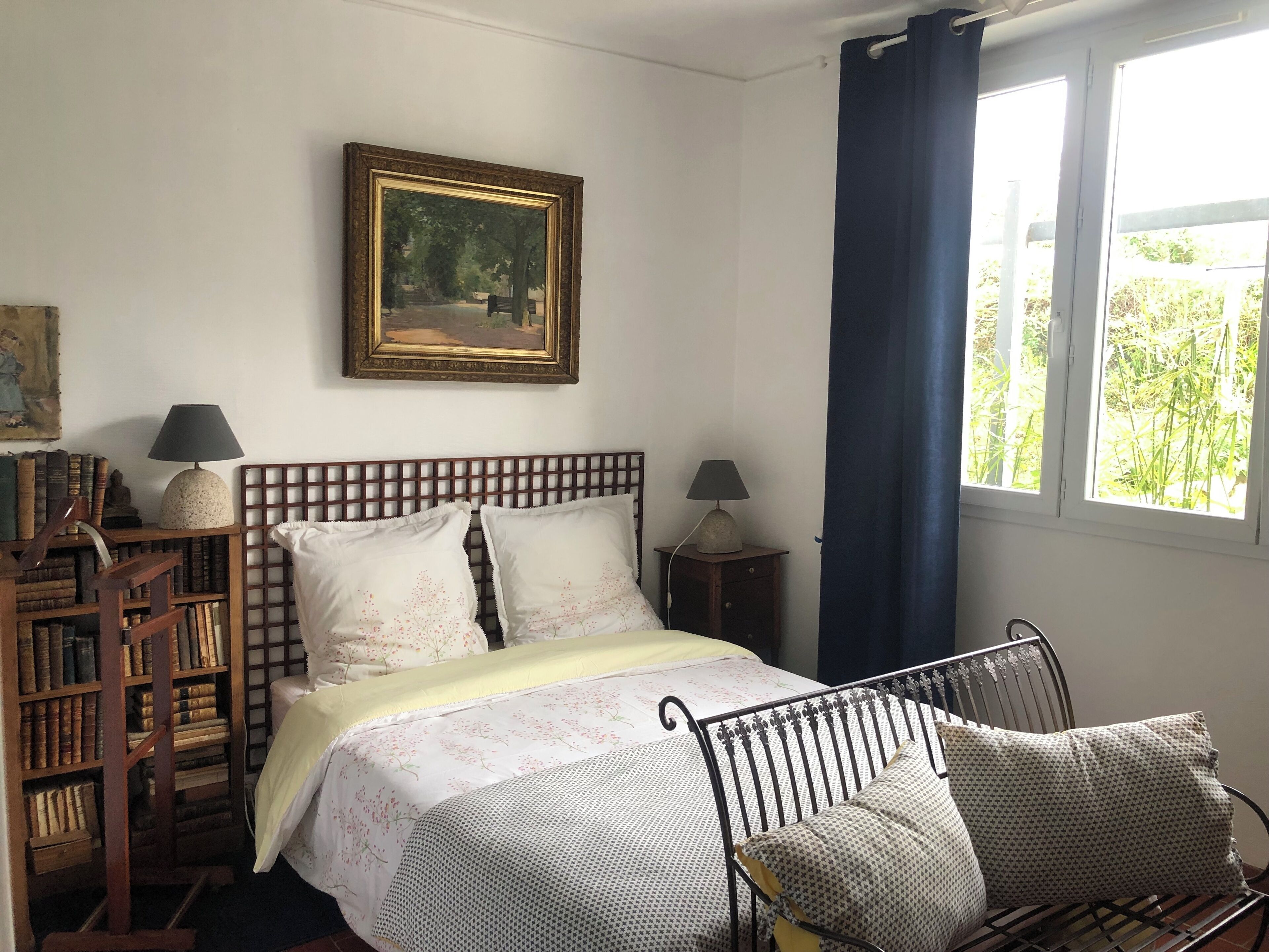 5 chambres, fer et planche à repasser, Wi-Fi gratuit