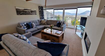 Premium spacious Keswick house. Ideal for families/groups.