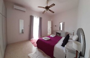 2 habitaciones, tabla de planchar con plancha y wifi gratis 