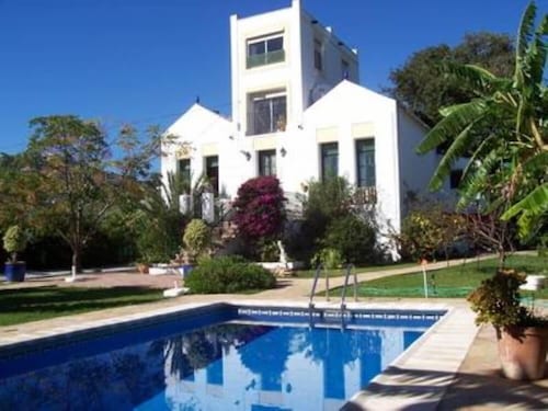 Nerja: Villa with private pool and garden 300 m from the beach
