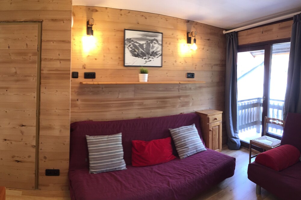 Apartment in Les Deux Alpes, WIFI, Ski to door, Central