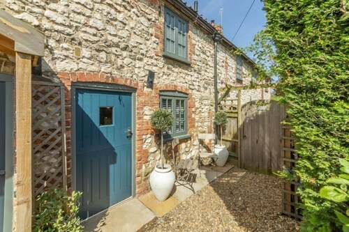 Trendy Küsten Paare Rückzug in schönen Thornham entfernt