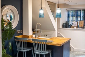 Dining - No. 33 Cottage 2, Thornham, Norfolk (Thornham)