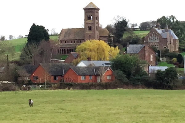 Hoarwithy and its amazing church