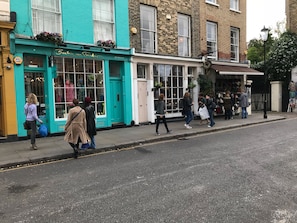 Exterior - Stylish Notting Hill Studio Flat that can sleep 4 people (London)