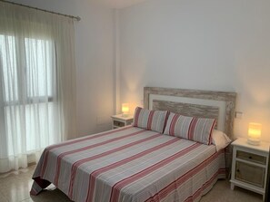 2 bedrooms, iron/ironing board, travel crib, free WiFi