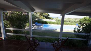 Piscina all'aperto