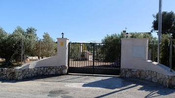 Enceinte de lâhĂ©bergement