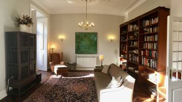 TV, DVD player, books, video library