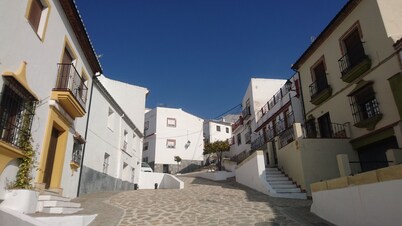 House with Swimming Pool in Ronda Old Town