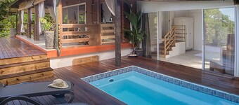 Private Pool + Free Wifi + Outdoor shower
La Pointe Beach Huts