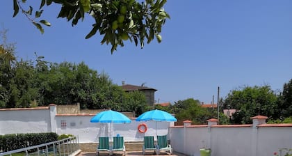 villa de lujo con vistas al mar, piscina privada y capacidad para 8