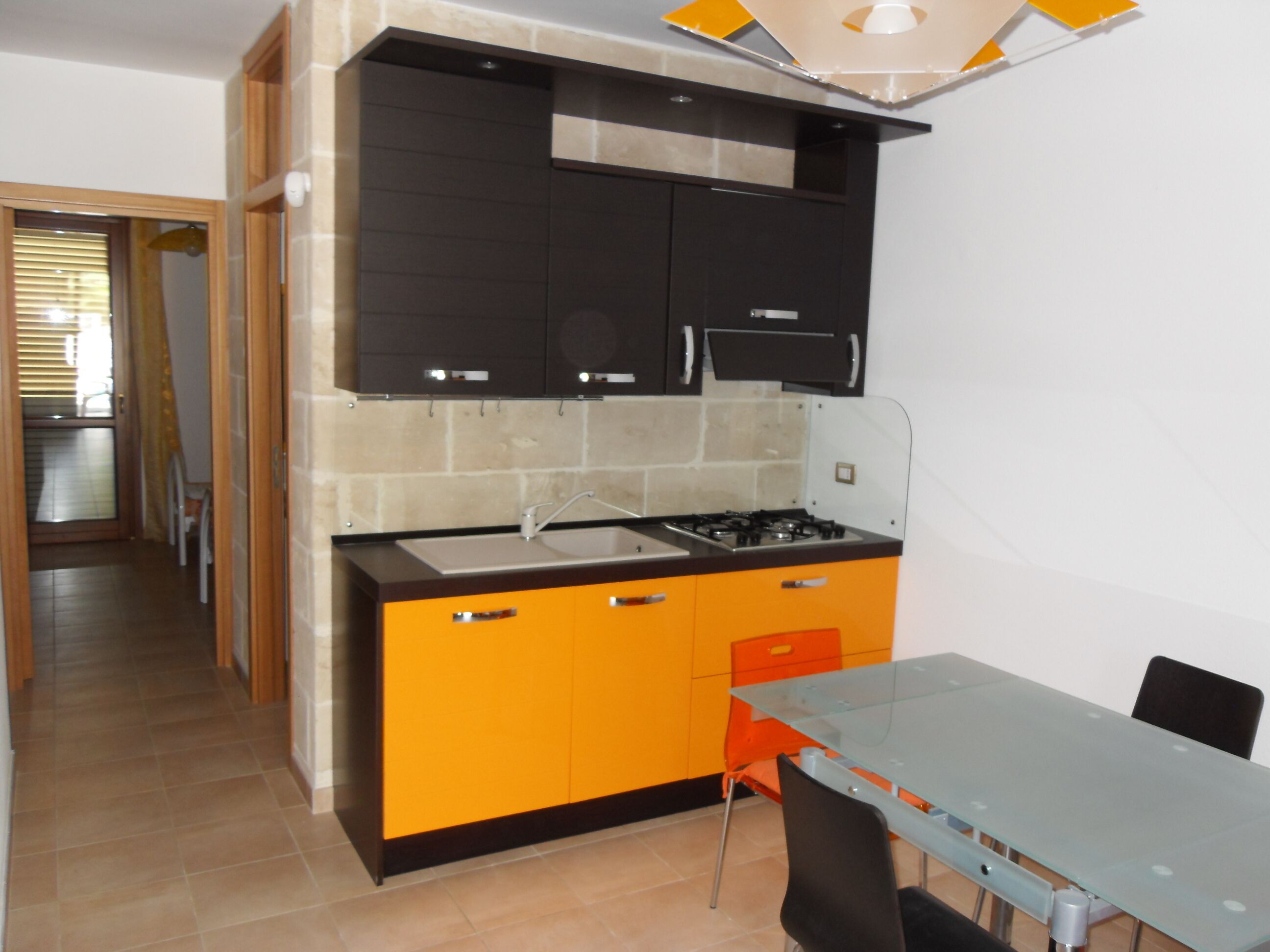 Elegant villa on three levels plus terrace with sea view.