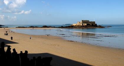 Ferienwohnung - St -Malo intra muros