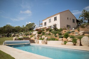 Piscine extérieure, piscine chauffée