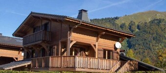 Chalet Grand Paradis, Morzine. 5 bedrooms, sleeps 12 people.