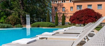 Luxury Hilltop Villa - 30.000 sqm Secular Park - Large Swimming Pool