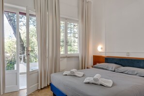 4 Schlafzimmer, Bügeleisen/Bügelbrett, WLAN, Bettwäsche