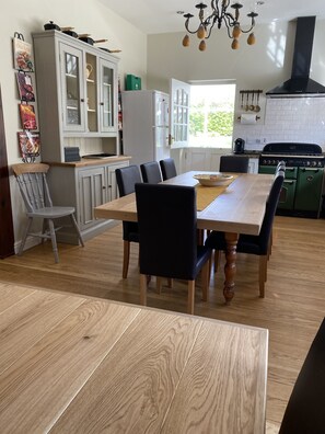 Dining - Large open plan cottage in conservation village just outside York. 3 night deals (York)